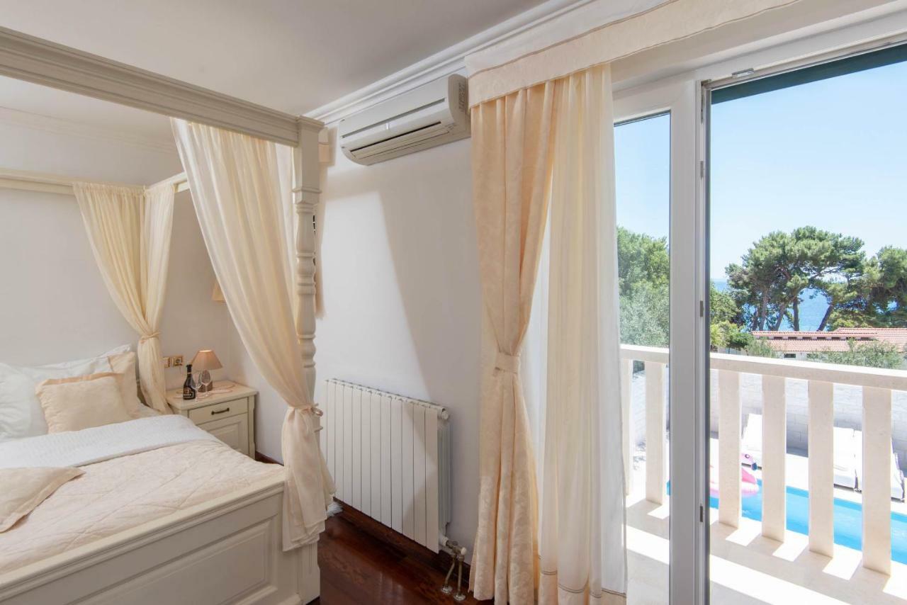 Domenica Villa
